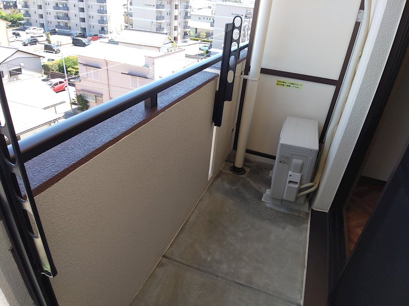 21/30 バルコニー