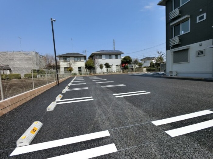 20/21 駐車場