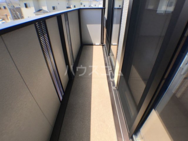 15/27 バルコニー