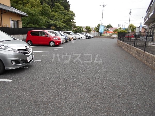 2/10 駐車場