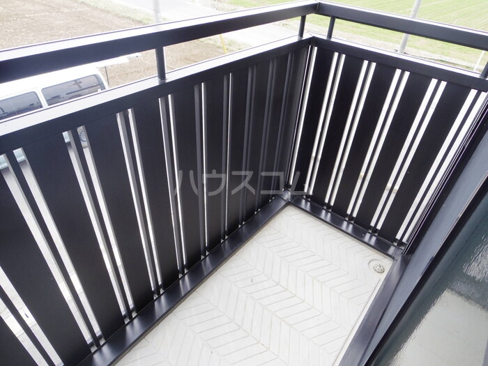 13/19 バルコニー