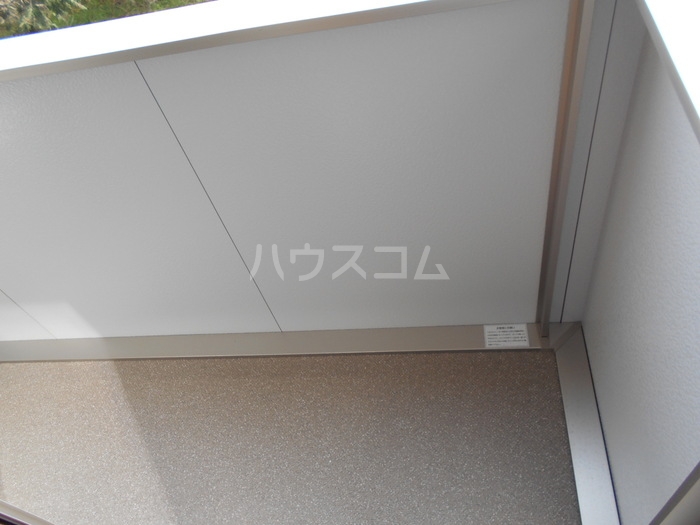 13/22 バルコニー