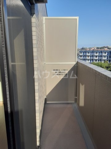 20/30 バルコニー