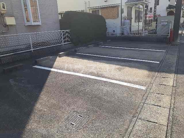 2/8 駐車場