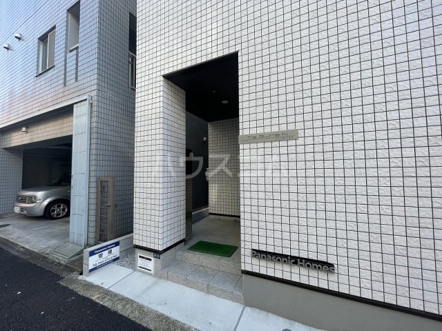 3/6 エントランス