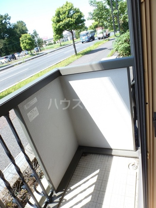 13/19 バルコニー