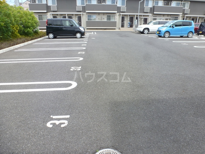17/20 駐車場
