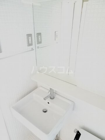 13/30 洗面