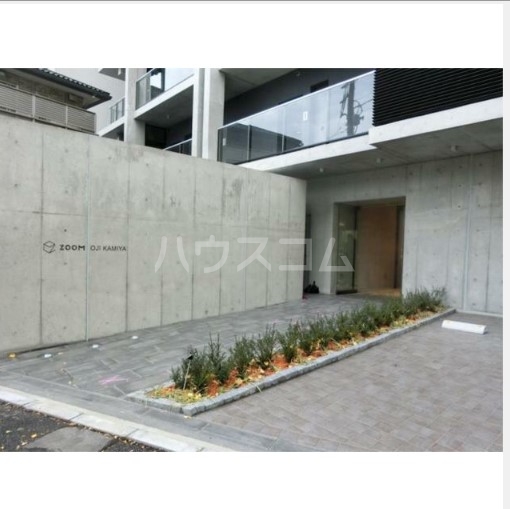 29/30 エントランス