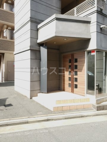 2/10 エントランス