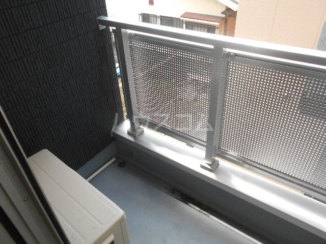 19/30 バルコニー