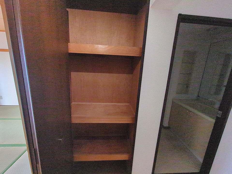 収納