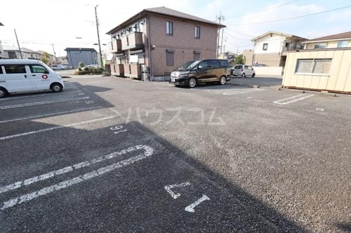 17/20 駐車場