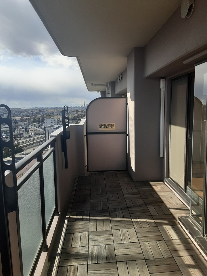 21/30 バルコニー