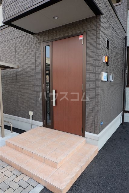 21/26 エントランス