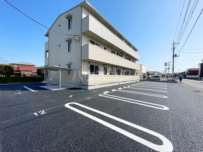 20/23 駐車場