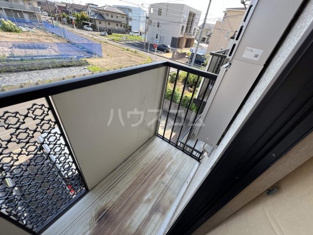 21/28 バルコニー