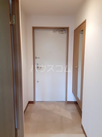 13/30 玄関