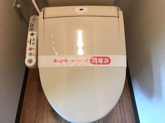 16/27 トイレ