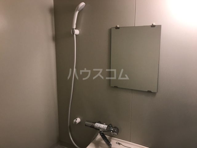 14/27 浴室