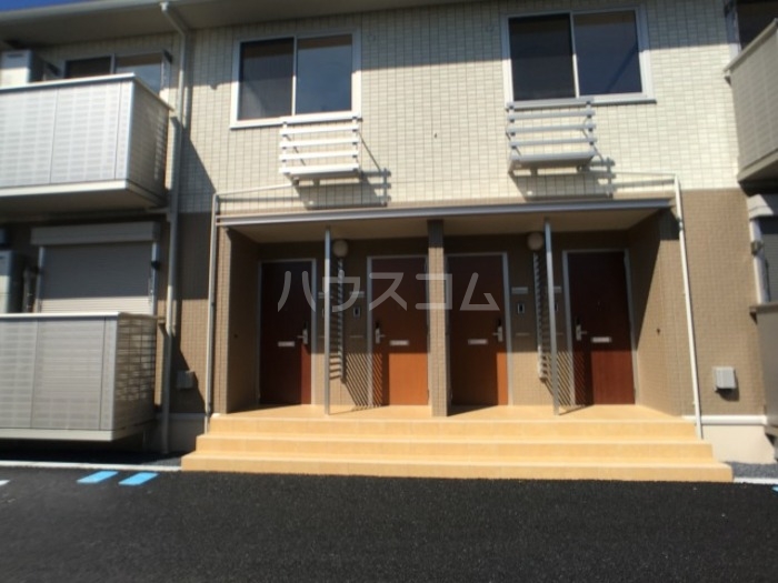 20/30 エントランス