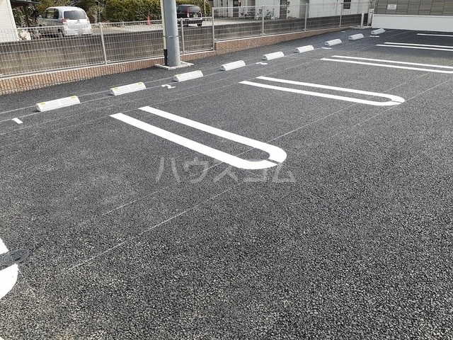 14/24 駐車場