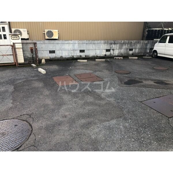 15/19 駐車場