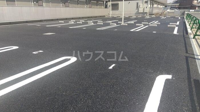 17/19 駐車場