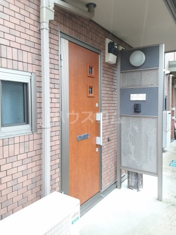 14/19 エントランス