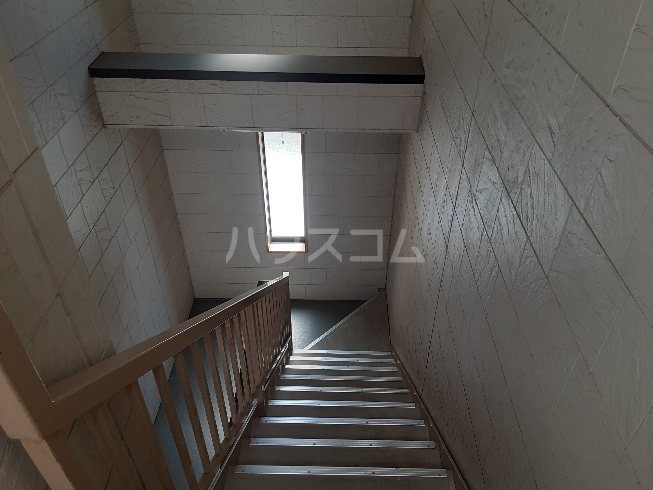 19/30 バルコニー