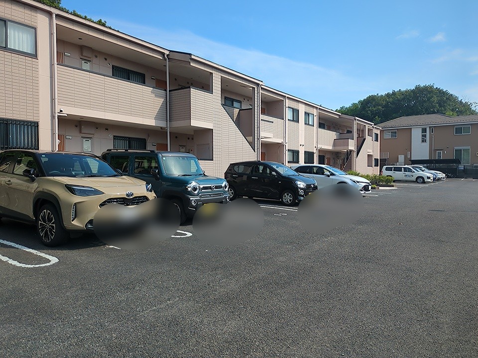 26/30 駐車場