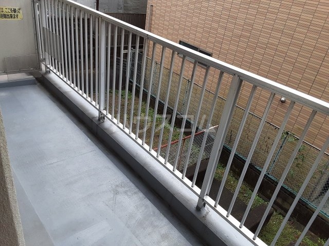 16/28 バルコニー