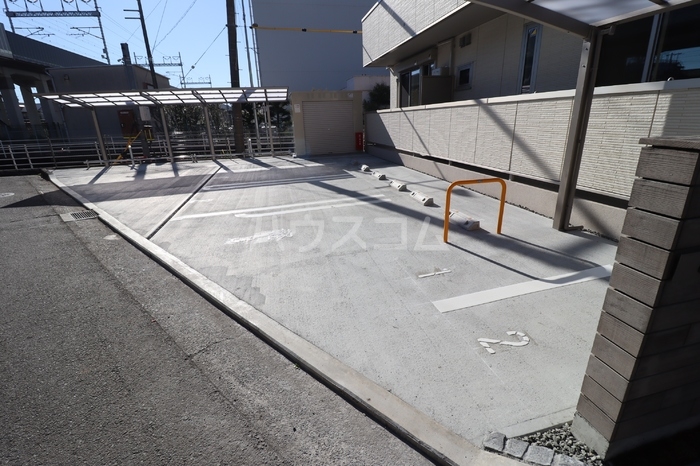 22/26 駐車場