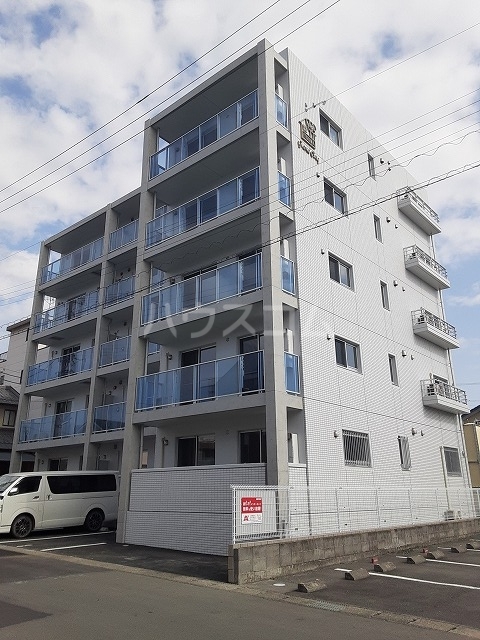 2/30 外観