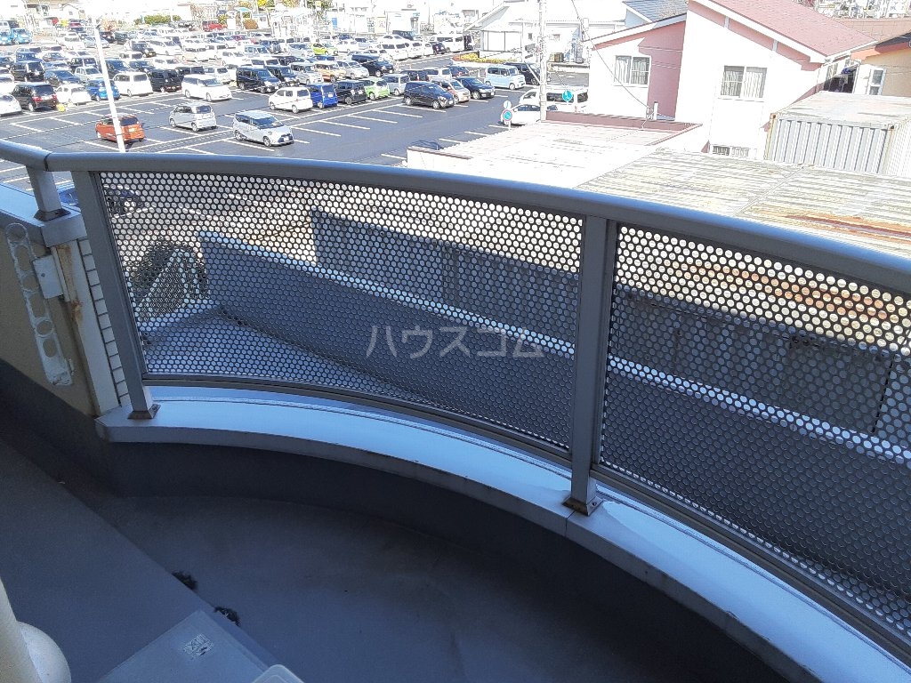 20/30 バルコニー