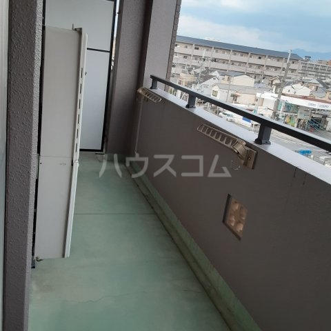 18/23 バルコニー