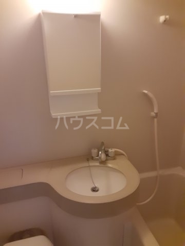 13/30 洗面