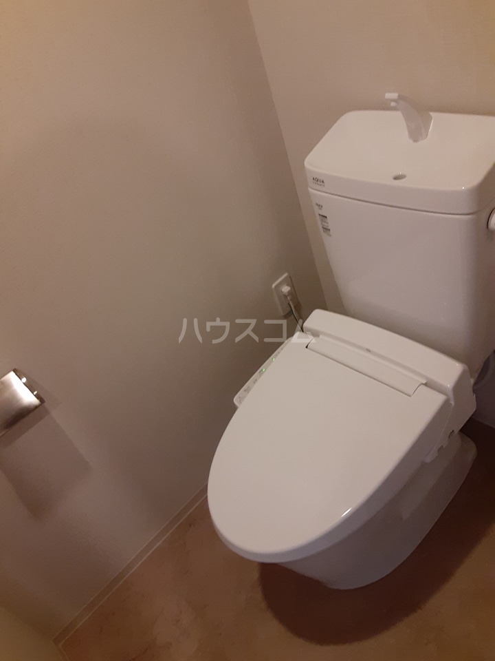 14/30 トイレ