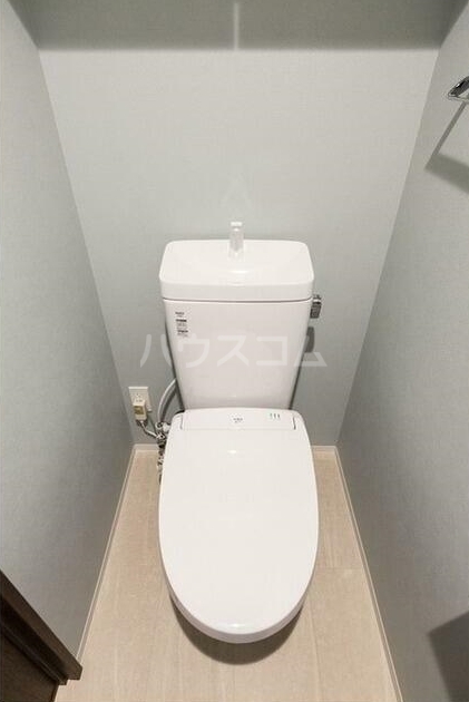 13/30 トイレ
