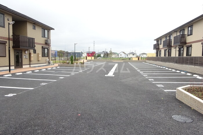 19/22 駐車場