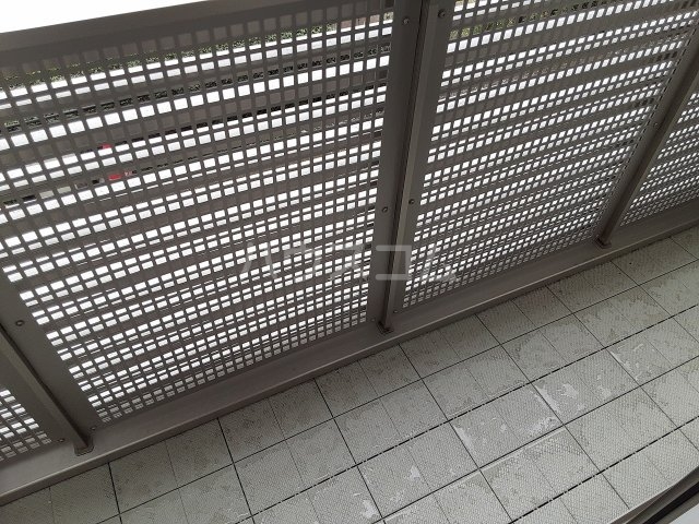 19/30 バルコニー