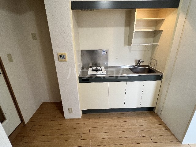 13/30 キッチン