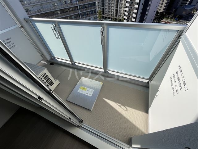 20/30 バルコニー