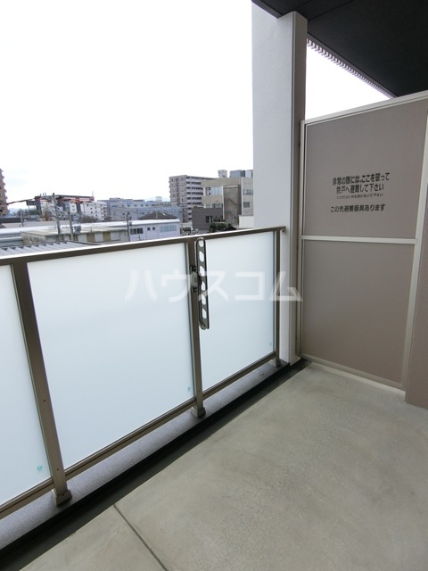 16/22 バルコニー