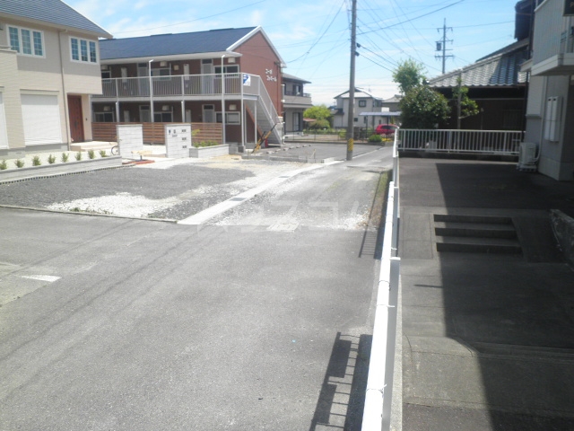 3/6 駐車場
