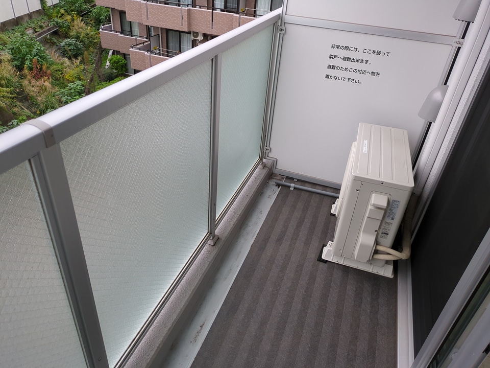 19/30 バルコニー