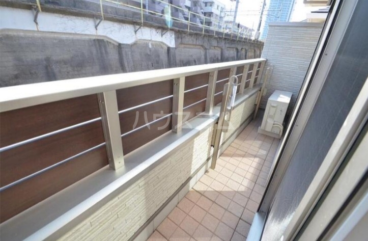 21/30 バルコニー