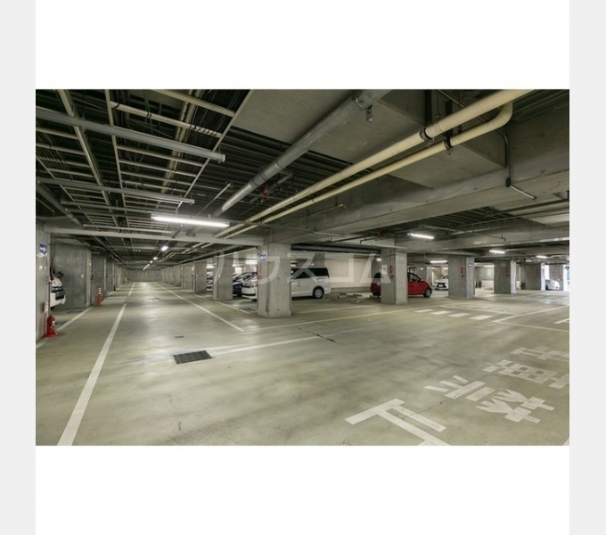 3/7 駐車場