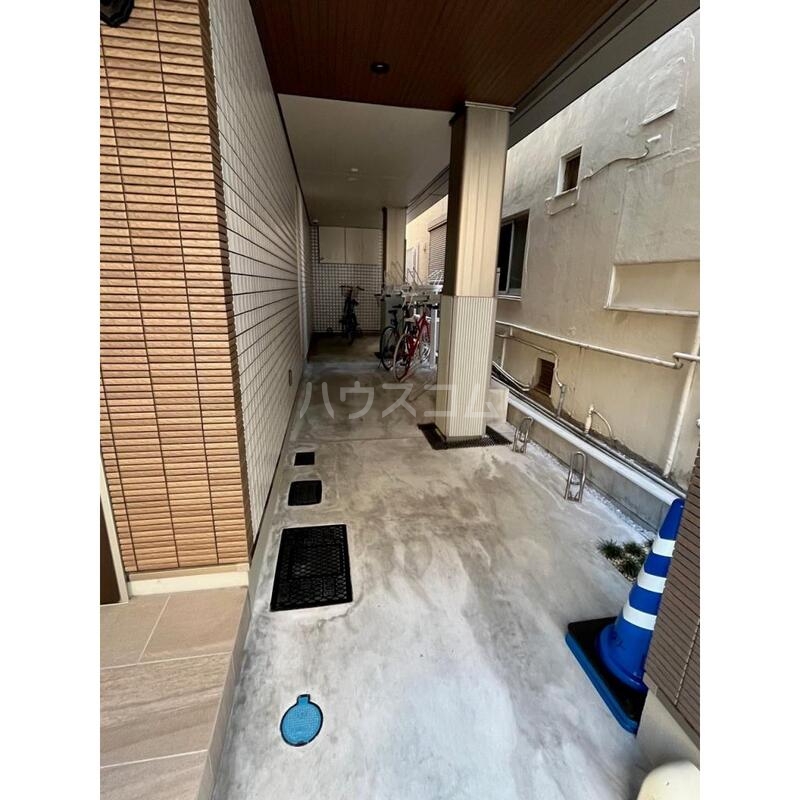 2/10 エントランス