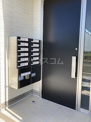 3/4 エントランス